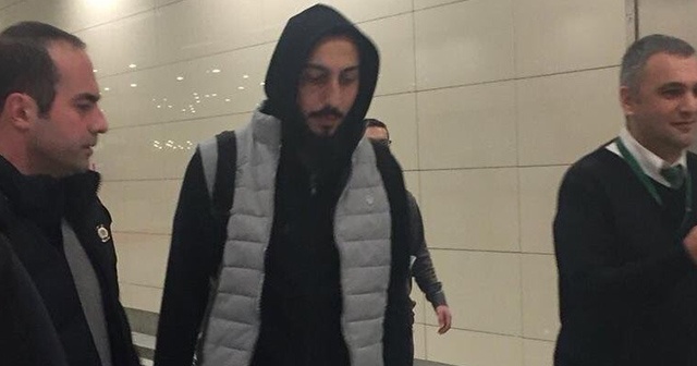 Galatasaray'ın yeni golcüsü Mitroglou İstanbul'da