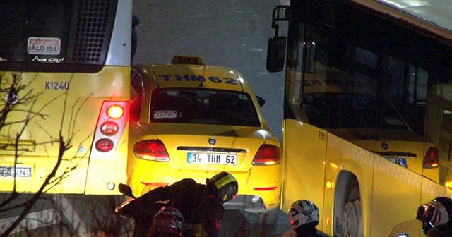 Haliç&#039;te sürücülerin yol verme inadı kazayla sonuçlandı