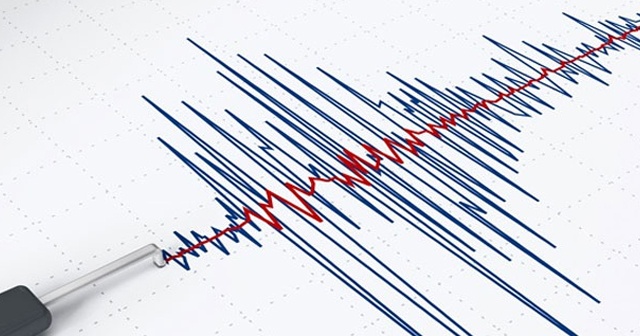 İzmir ve Manisa&#039;da 3.9 büyüklüğünde deprem