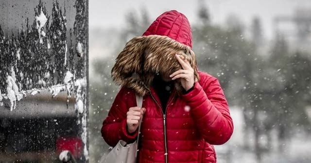 Kar yağışı geri dönüyor! Meteoroloji&#039;den İstanbul&#039;a kar uyarısı...