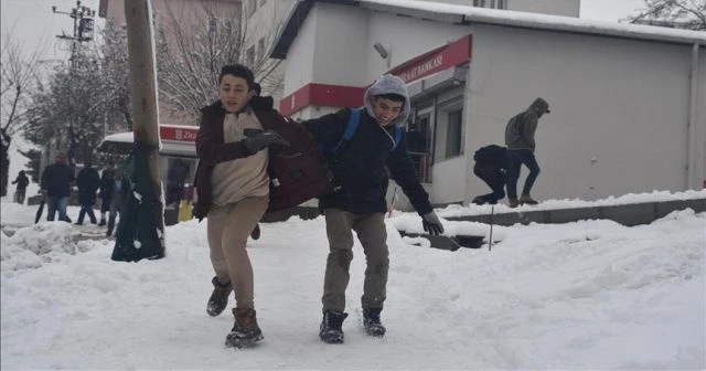 Kırklareli'nde eğitime kar engeli