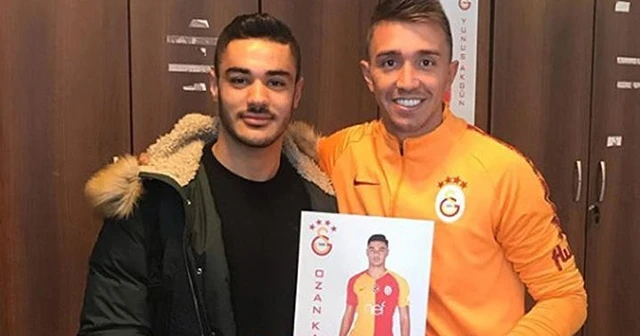 Muslera&#039;dan Ozan Kabak&#039;a veda