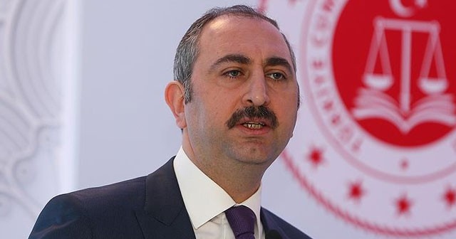 Adalet Bakanı Gül&#039;den FETÖ açıklaması: Devamı gelecek