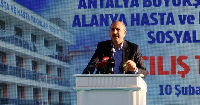 Adalet Bakanı Gül: Kimse birliğimizi, beraberliğimiz bozamayacak