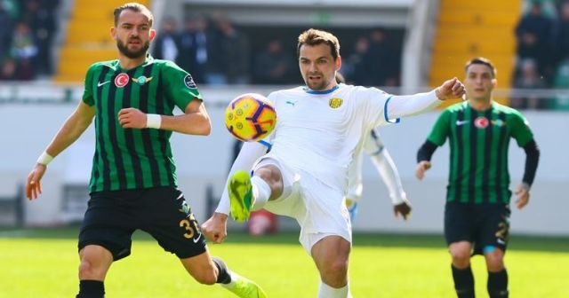 Akhisarspor MKE Ankaragücü maçından gol sesi çıkmadı