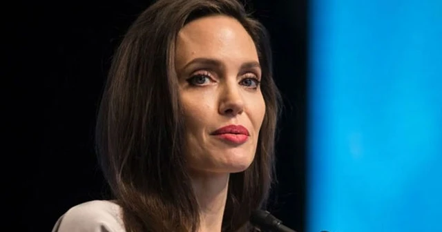 Angelina Jolie, Bangladeş'teki Arakanlı Müslümanları ziyaret edecek