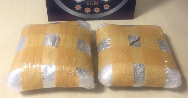 Bursa&#039;da 2.5 kilo esrar ele geçirildi