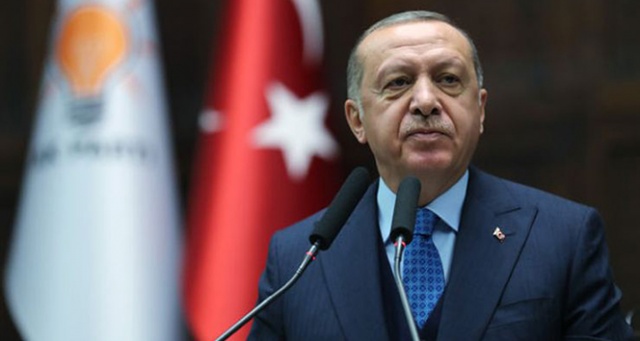 Erdoğan, AK Parti İstanbul İl Başkanlığı&#039;ndan ayrıldı