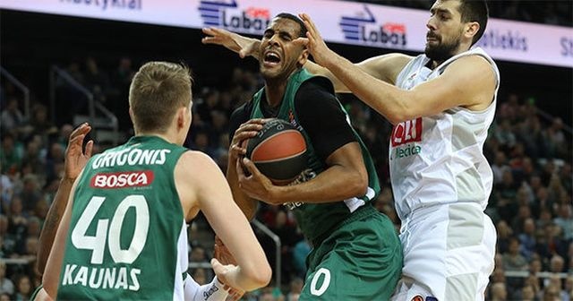 Euroleague&#039;de haftanın oyuncusu Brandon Davies