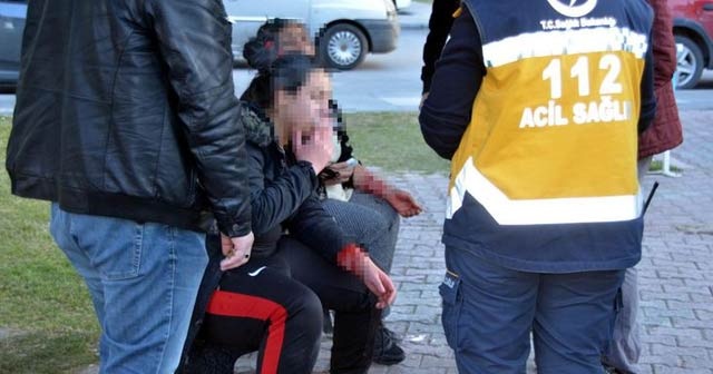 Evden kaçan 2 kız, bileklerini keserken bulundu &quot;Gidin, bizim canımız yanmıyor&quot;