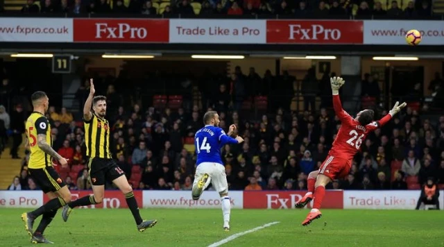 Everton'a Cenk de çare olmadı!