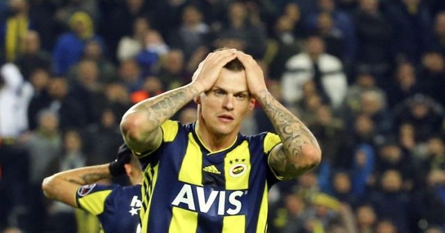 Fenerbahçe&#039;de yeni kriz