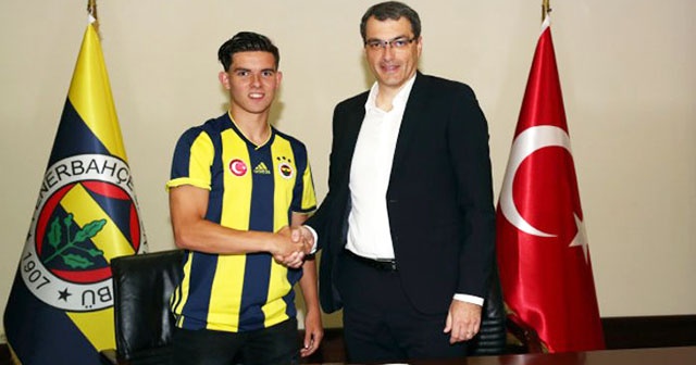 Fenerbahçeli oyuncu isyan etti: Madem oynatmayacaktınız neden transfer ettiniz