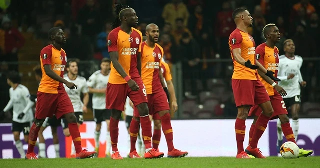 Galatasaray evinde Benfica&#039;ya kaybetti! Tur şansını zora soktu