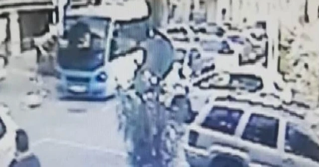Güzergah dışına çıkan minibüs dehşet saçtı