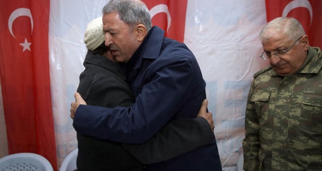 Hulusi Akar ve Orgeneral Yaşar Güler Erzurum&#039;da