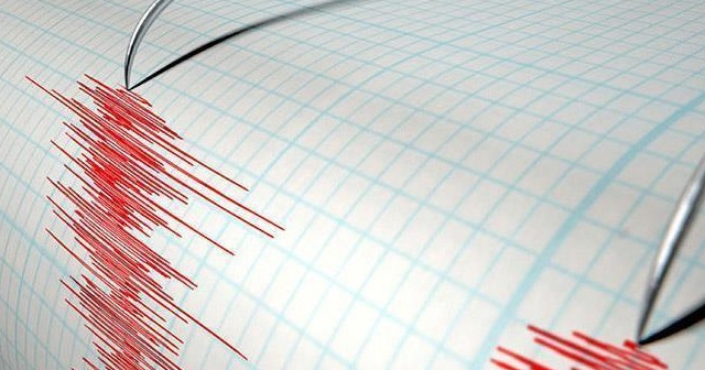 İran&#039;da 5,2 büyüklüğünde deprem meydana geldi