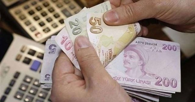 İşsiz kalanlar İşbaşı Eğitim Programlarına katılarak bin 10 lira daha fazla kazanabilirler