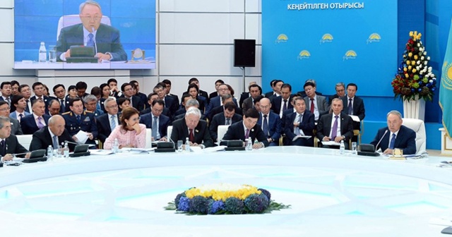 Kazakistan, Avrasya&#039;nın transit merkezi oluyor