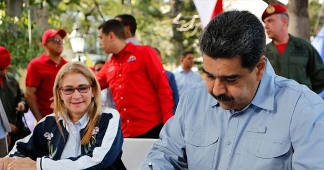 Maduro ABD halkının imza atmasını istediği bildiriyi yayınladı