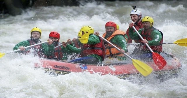 Melen Çayı'nda rafting sezonu açıldı