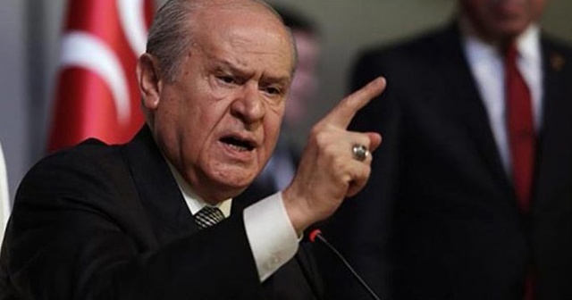 MHP lideri Bahçeli&#039;den Ortaylı çıkışı: Ahkam kesemez