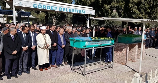 Ölü bulunan 20 yıllık imam ve eşi toprağa verildi