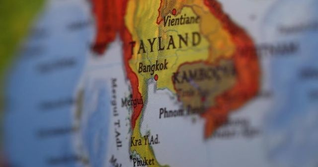 Tayland&#039;da darbe sonrası seçimler için aday kayıtları başladı