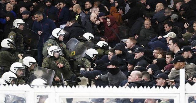 UEFA&#039;dan AEK&#039;ya 2 yıl men cezası!