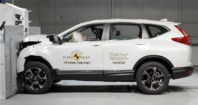 Yeni Honda CR-V’ye EuroNCAP’tan 5 yıldız