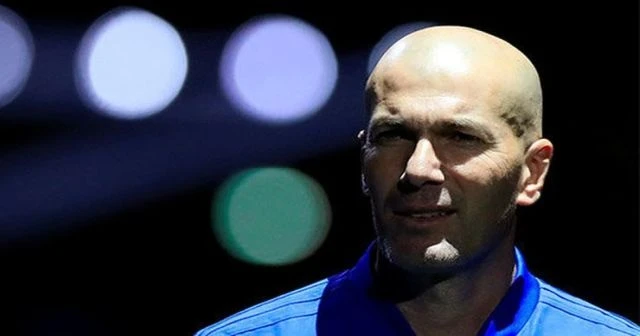 Zinedine Zidane Chelsea yolunda!
