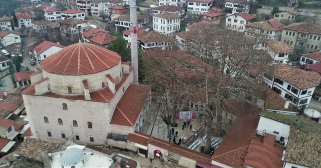 358 yıllık Köprülü Mehmet Paşa Camii yeniden ibadete açıldı