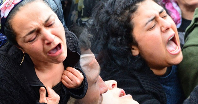 Adana’daki faciada hayatını kaybedenler gözyaşları ile uğurlandılar