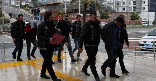 Alanya'da uyuşturucu operasyonuna 4 tutuklama