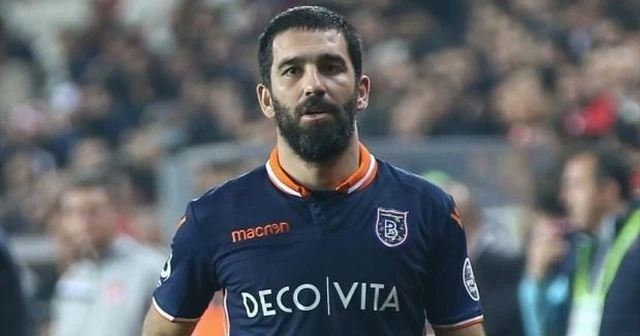 Arda Turan'dan terör tepkisi! 'Bir gün o acı gelir kapımıza dayanır'
