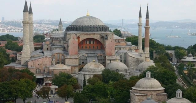 Ayasofya bağımsızlıktır