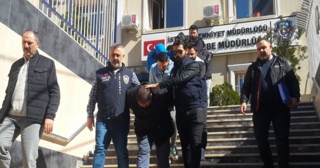 Beyoğlu&#039;nda kuyumcu kuryesinin gasp oyununu polis bozdu