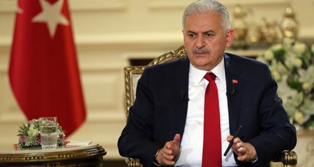 Binali Yıldırım: &#039;Gebze- Halkalı banliyö hattı devreye girecek&#039;