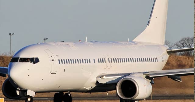 Boeing 737-800 uçağı Rusya&#039;da acil iniş yaptı