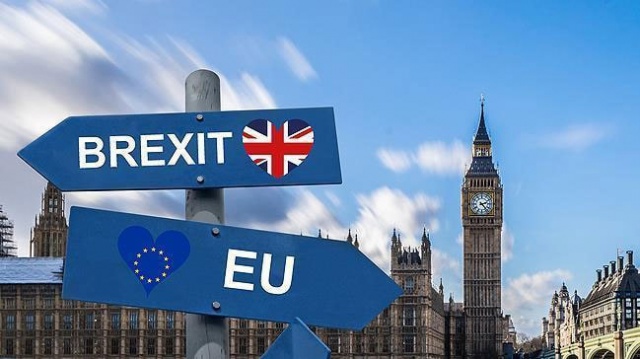 Brexit Anlaşması&#039;ndaki tedbir maddesine ilişkin, yasal bağlayıcılığı olan değişiklikler yapıldı