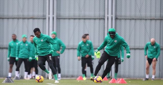 Bursaspor&#039;da hedef 14 puan