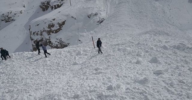 Doğu Anadolu Bölgesi için buzlanma ve çığ uyarısında bulunuldu