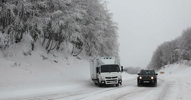 Doğu Anadolu&#039;da 4 il için buzlanma ve çığ uyarısı