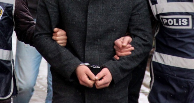 FETÖ&#039;nün ankesörlü telefon soruşturmasında 39 zanlı tutuklandı