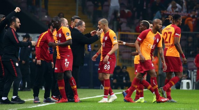 Galatasaray Antalyaspor&#039;u 5-0 yendi