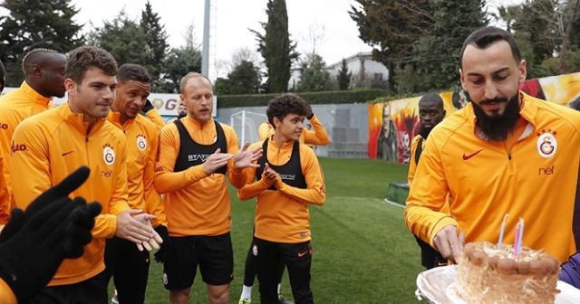 Galatasaray&#039;da Bursaspor mesaisi başladı