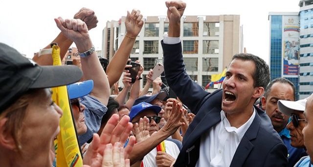 Guaido öncülüğündeki Venezüella muhalefeti trafiği kilitlemeye çalışacak