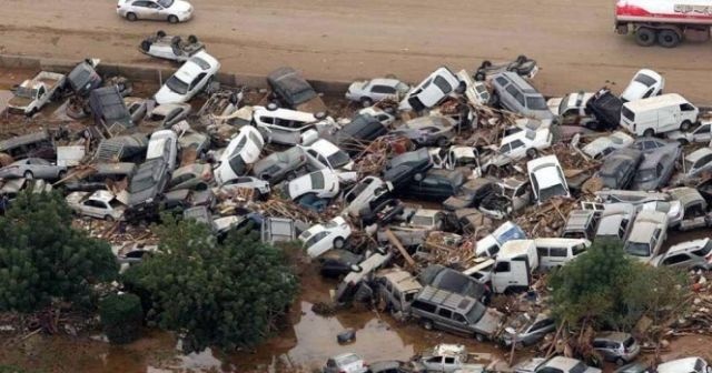 İran&#039;daki sel felaketinde ölenlerin sayısı yükseldi