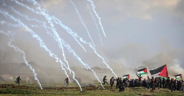 İsrail askerleri Gazze sınırında 21 Filistinliyi yaraladı