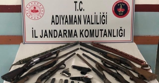 Jandarmadan silah üretim ve tamiri yapılan eve operasyon